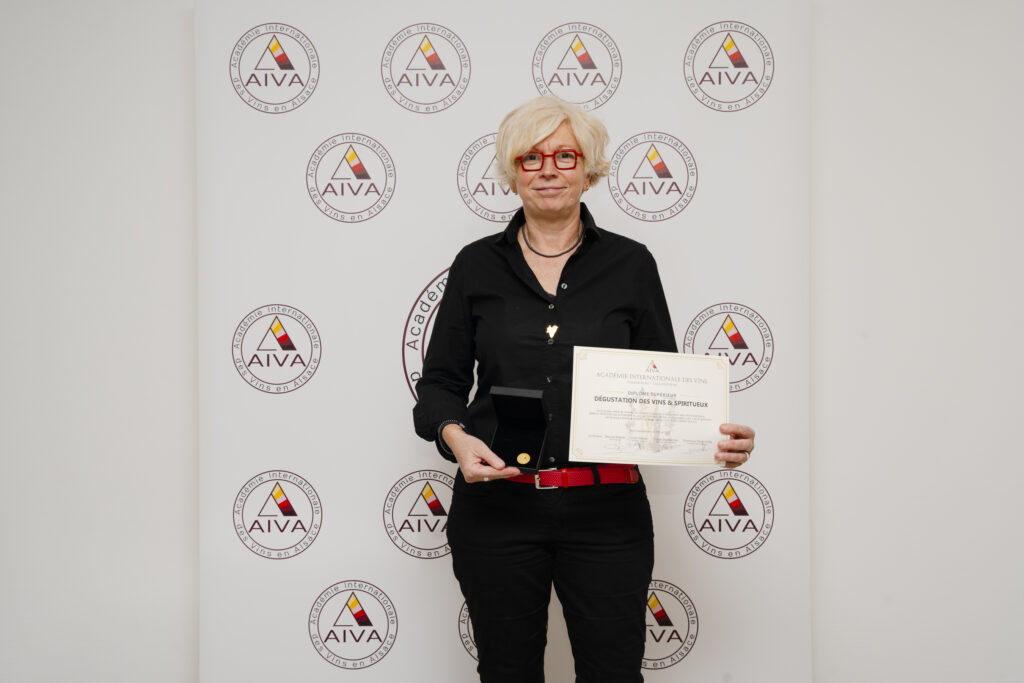 AIVA_REMISE_DIPLÔMES_2024_CREDIT@LAURIEBISCEGLIA_HDWEB_DSC4283