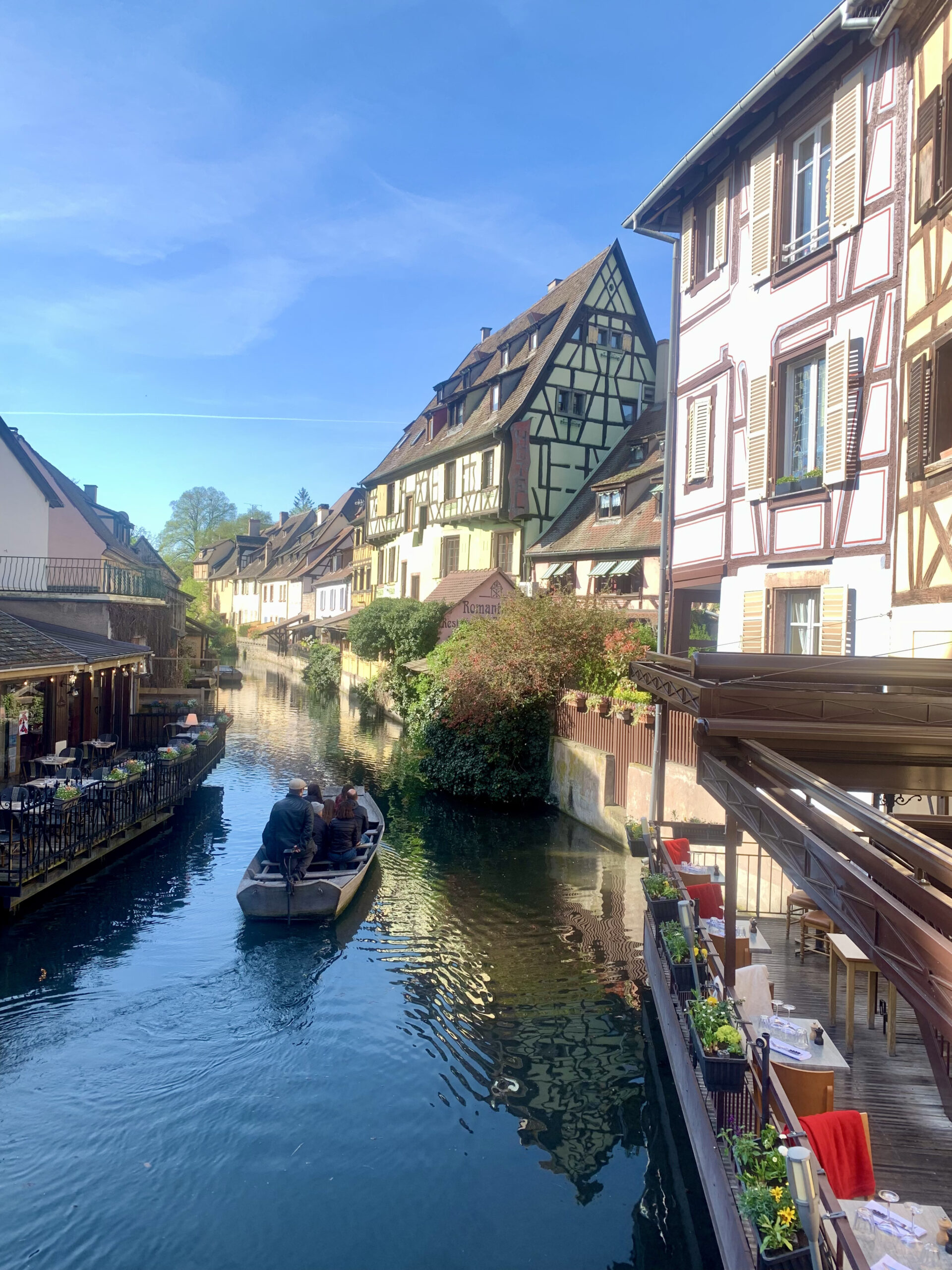 Colmar barque clients ciel bleu IMG_6727