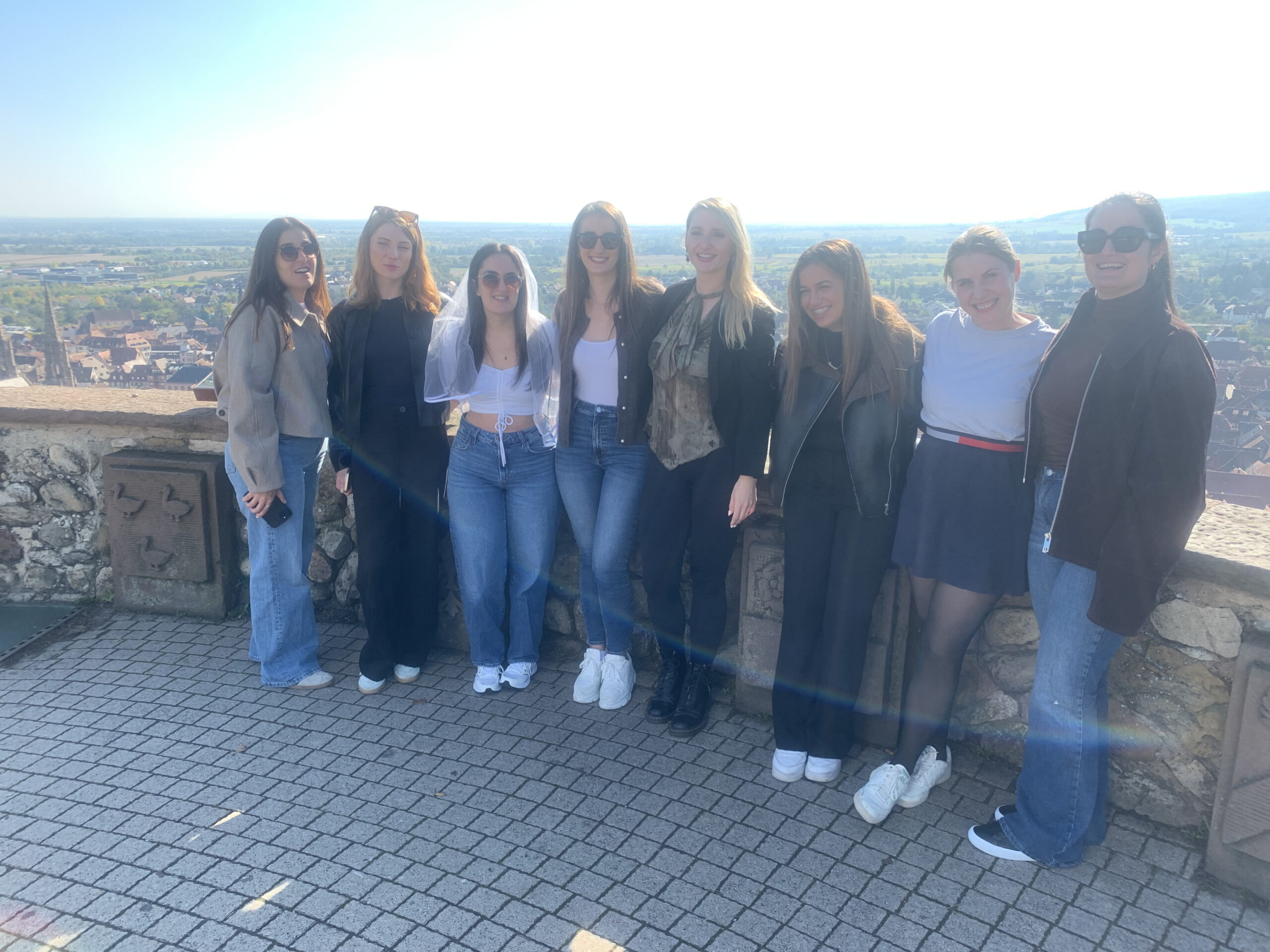 best clientes enterrement vie de j filles Obernai bribe